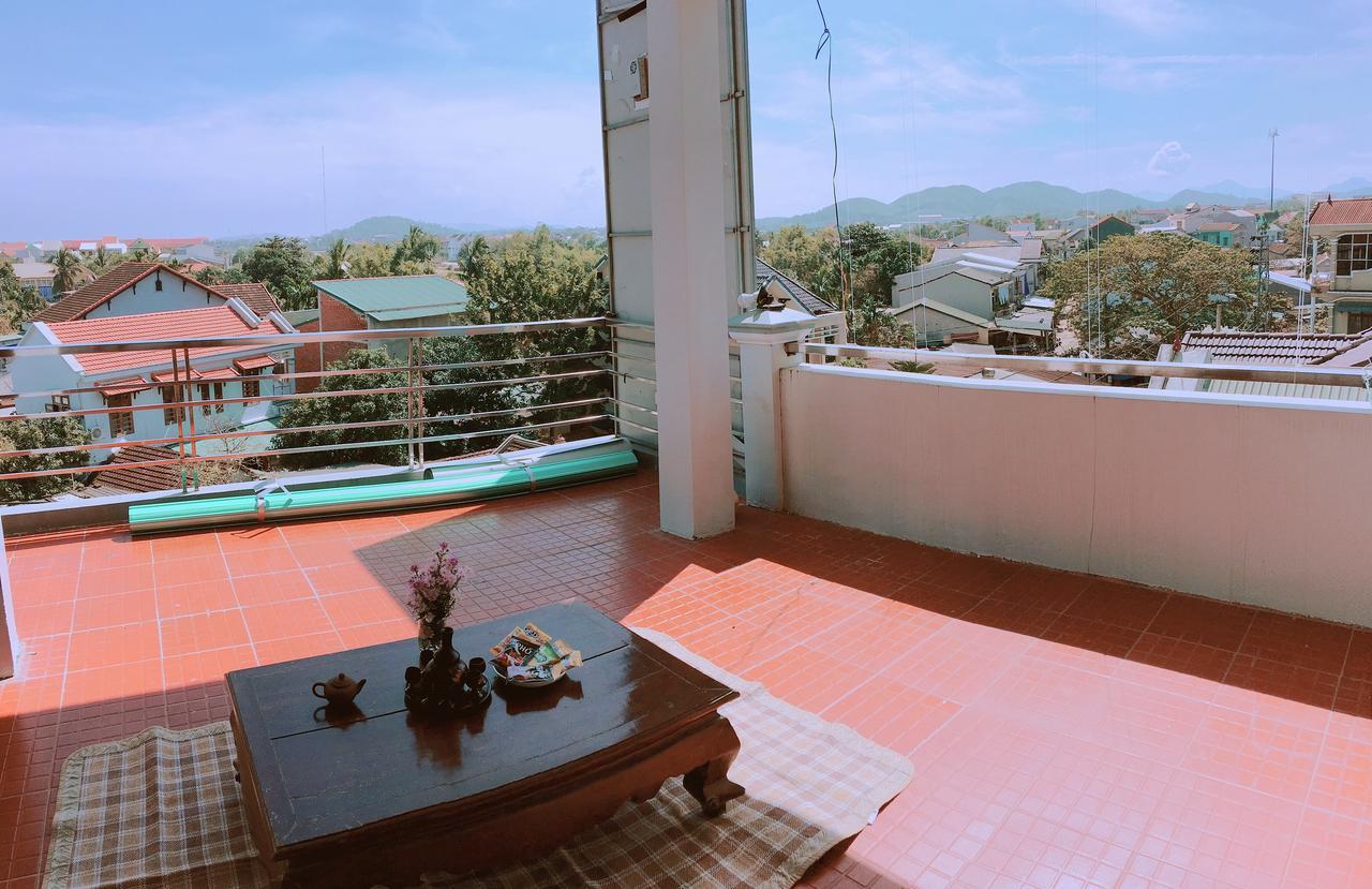 Rubis Hostel Hue Exteriör bild