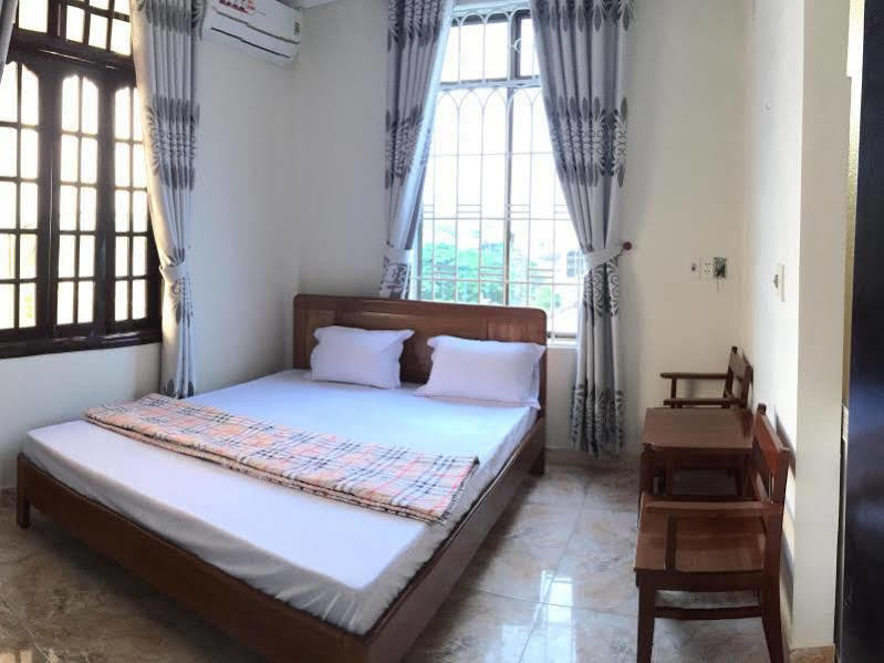 Rubis Hostel Hue Exteriör bild
