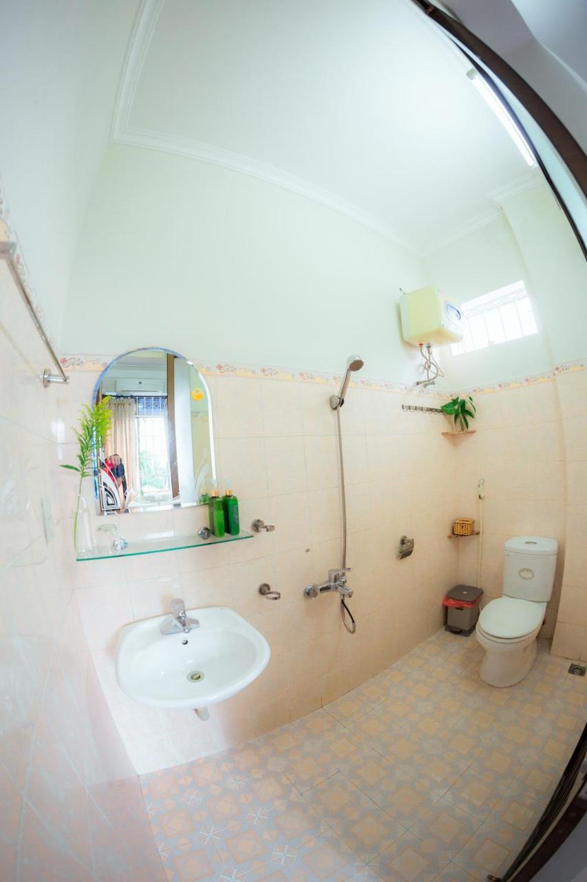 Rubis Hostel Hue Exteriör bild